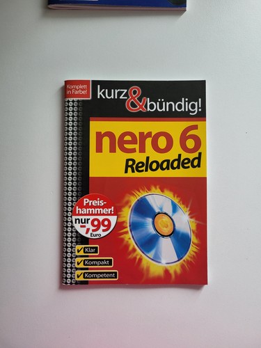 Kurz bündig nero - &,